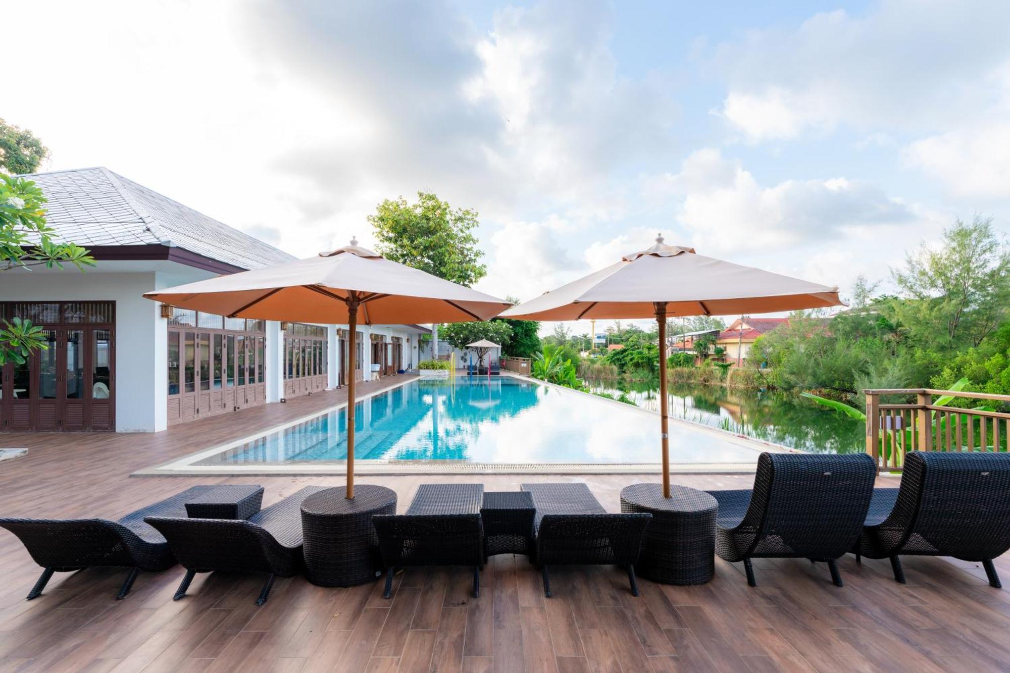 Baan Pun Sook Resort Chao Lao Beach Exterior foto